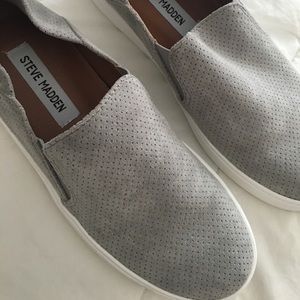NWOT Steve Madden shoes
